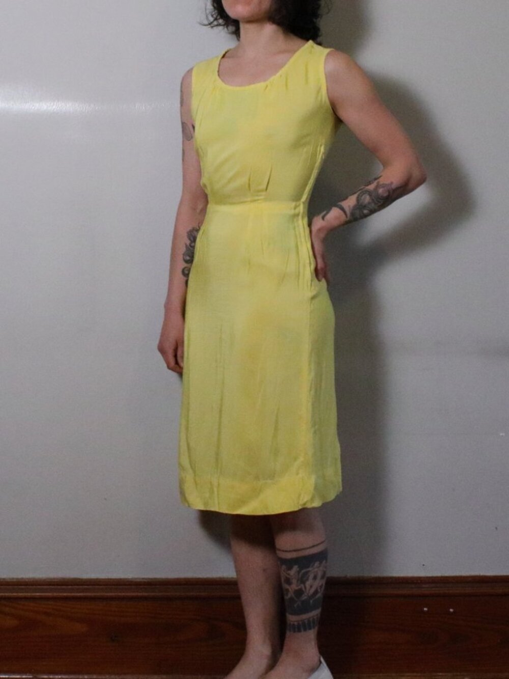 Vintage 60s Soft Yellow Sheath Dress XS
